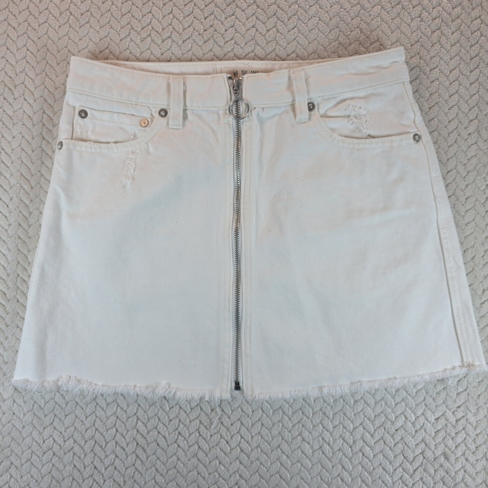 We The Free Free People White Denim Mini Skirt Distressed Frayed Hem Size 27